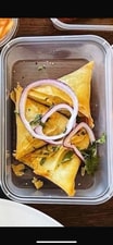 Meat Samosa (3 Pieces)
